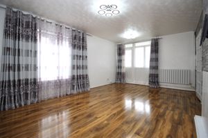Living Room- click for photo gallery